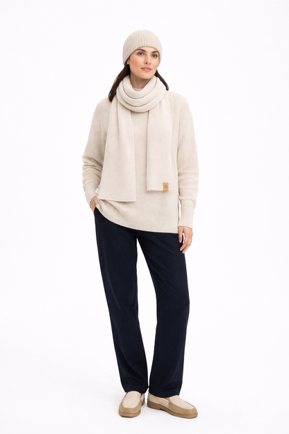 Merino wool beanie and scarf set Ivory
