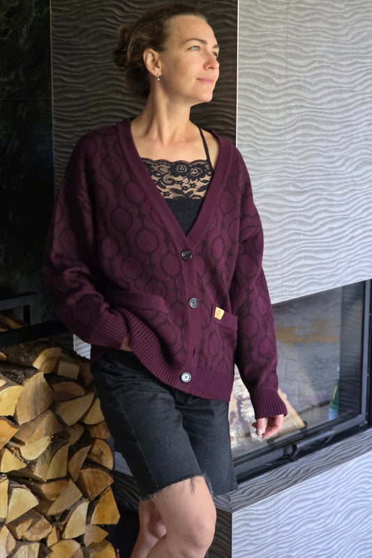 Women's plum jacquard knit relaxed cardigan