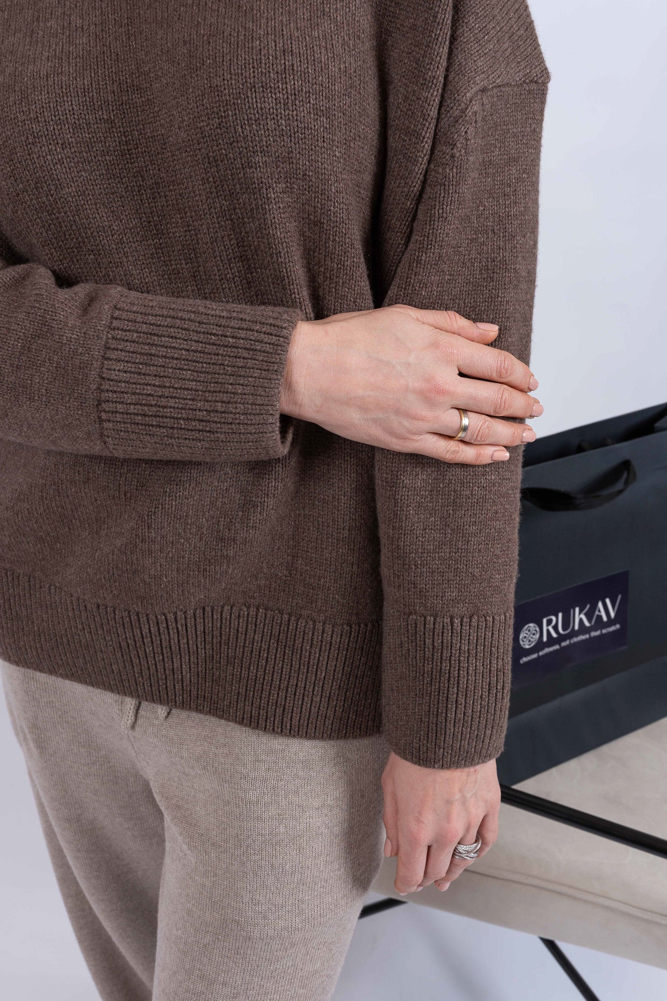 Cashmere Blend Turtleneck Sweater CHOCOLATE MELANGE